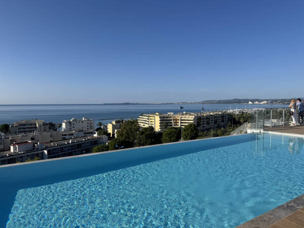 Appartement  - 3 pièces  - 67.0 m2 -  565 000 € - À vendre 