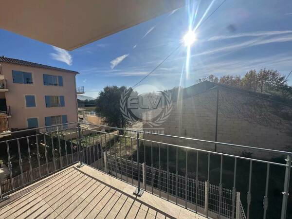 Appartement à Plan de la Tour