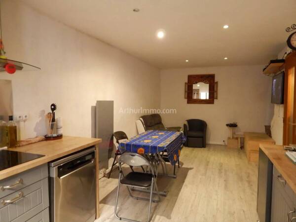 MAISON DE VILLAGE SALERNES