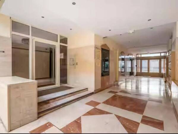 Appartement  - 2 pièces  - 39.0 m2 -  275 000 € - À vendre 