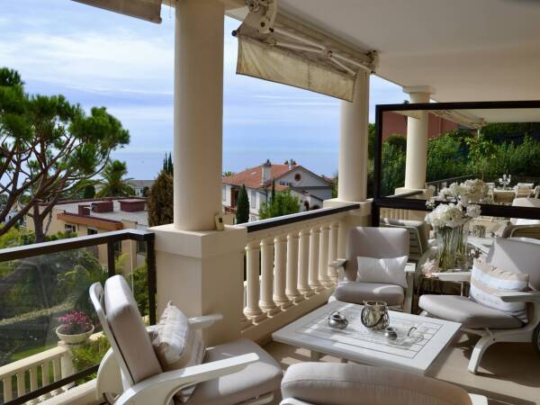 Cannes La Bocca – Appartement occupé avec bail viager et revenus immédiats