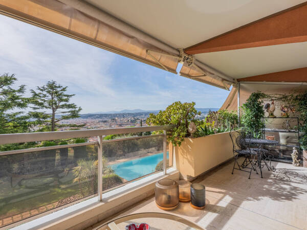 Appartement  - 3 pièces  - 83.02 m² -  1 160 000 € - À vendre 