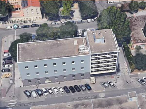 Immeuble de bureaux 1500 m2 - 22 parkings