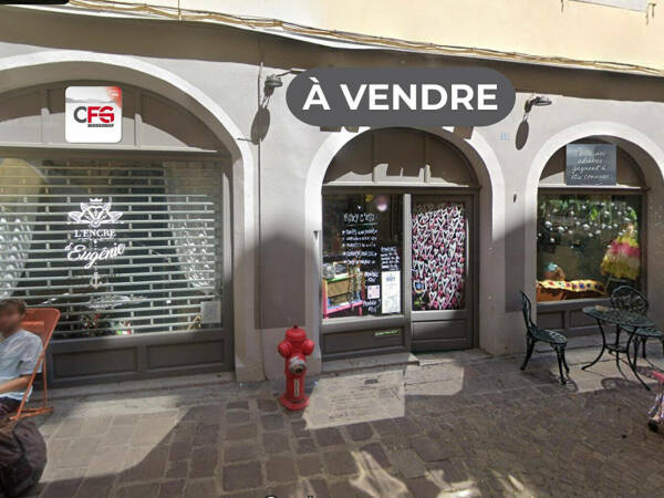 Murs commerciaux à vendre centre historique de Chambéry