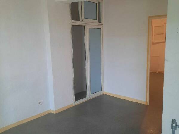 Appartement à Lorgues (83510)