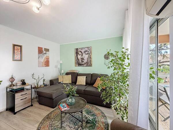 Appartement  - 3 pièces  - 70.0 m2 -  345 000 € - À vendre 