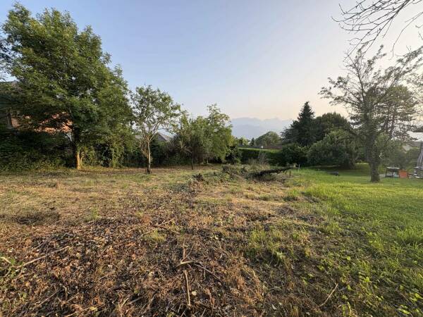 Terrain constructible