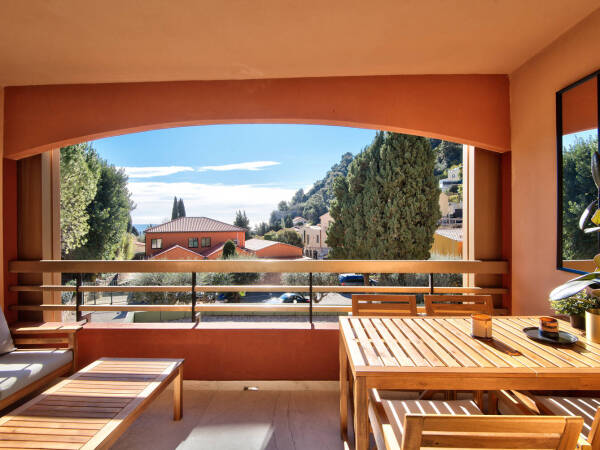 Appartement  - 2 pièces  - 49.51 m² -  450 000 € - À vendre 