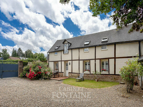 PROPRIETE 2 maisons et annexes