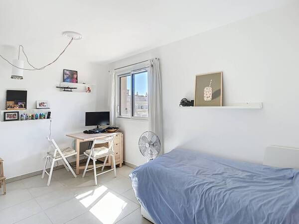 Appartement  - Studio  - Studio  - 21.4 m² -  168 500 € - À vendre 