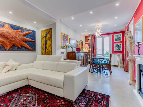 Appartement  - 3 pièces  - 74.0 m2 -  735 000 € - À vendre 