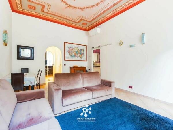 MENTON - Appartement 2 pièces - Proche Mer - Rénové