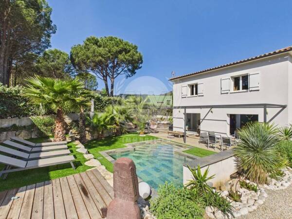 Maison à Plan de la Tour