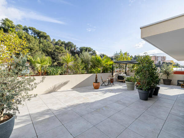 4 pièces - Toit terrasse - Cave et possibilité garage