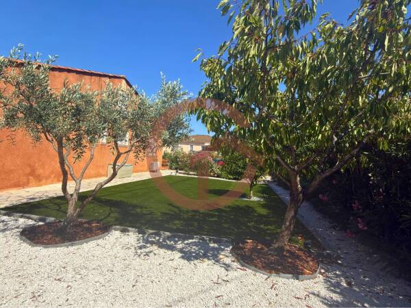 VIAGER LIBRE – SAINT-AYGULF – VILLA 158 m² AVEC FORT POTENTIEL LOCATIF
