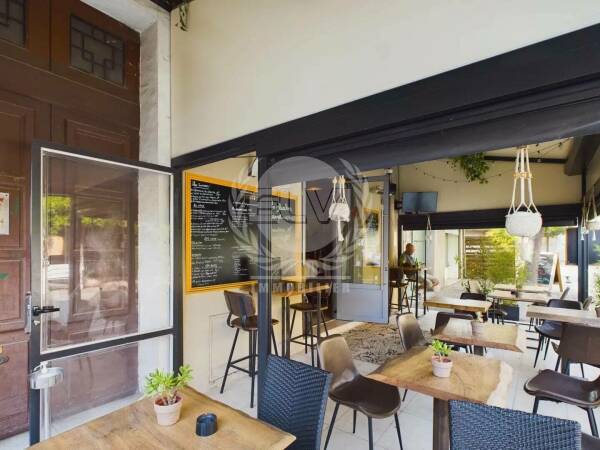 Plan de la Tour  Fond de Commerce