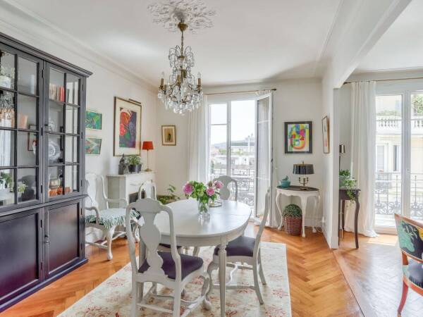 Appartement  - 3 pièces  - 91.92 m² -  885 000 € - À vendre 