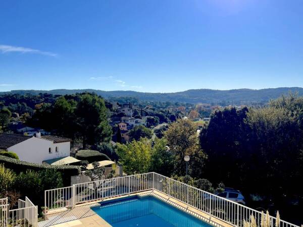 Emplacement recherché - Villa indépendante 162m² Carcès