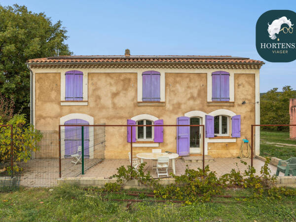 NUE PROPRIÉTÉ À BRAS D'ASSE