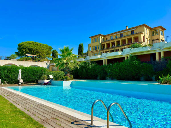 Appartement 3 pièces 66 m² · à Nice · 66 m² · 572 000 €