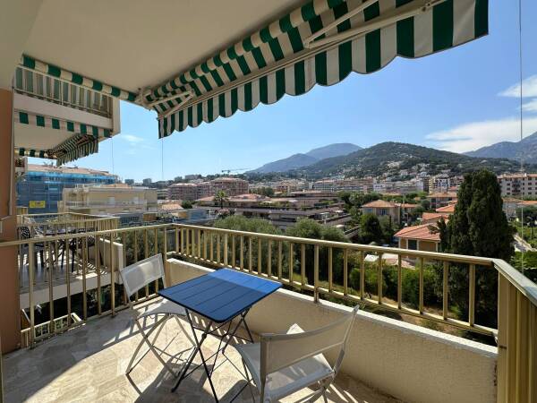Appartement 2 pièces 50 m² · à Roquebrune-Cap-Martin · 50 m² · 350 000 €