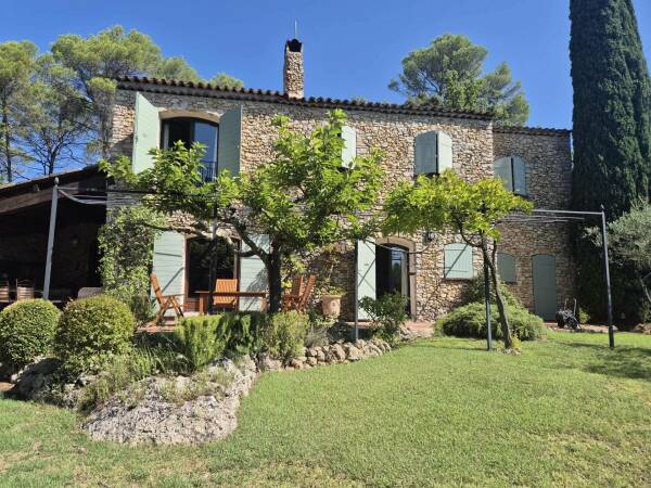 ST ANTONIN SUPERBE PROPRIETE EN PIERRES