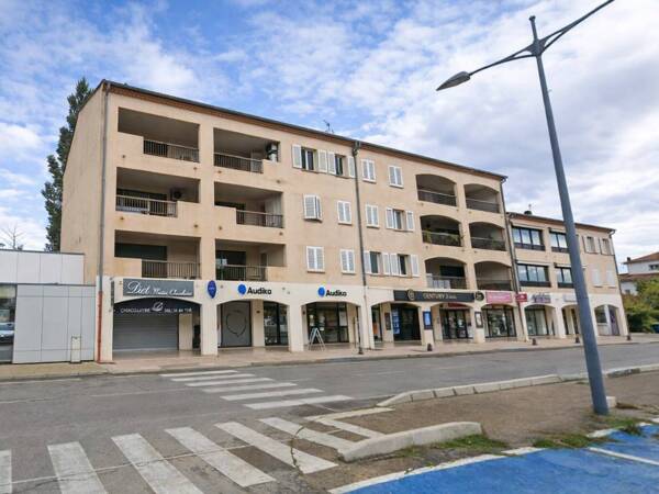 À LOUER – Bureaux 138 m² – Adresse Premium à Brignoles