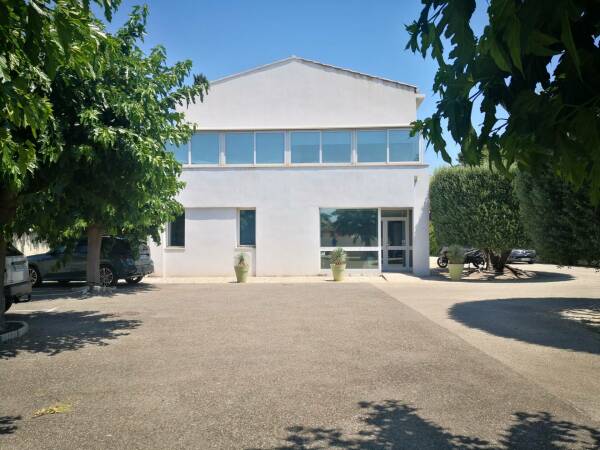 Locaux / Bureaux à louer à partir de 125 m2