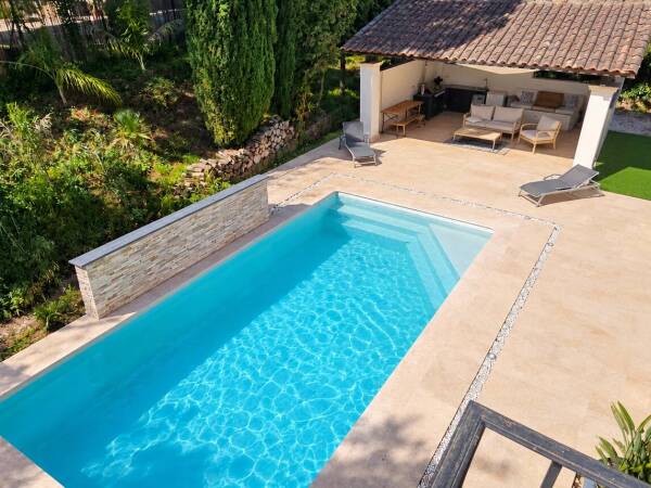 Villa 7 chambres avec piscine à Roquebrune Sur Argens 83520