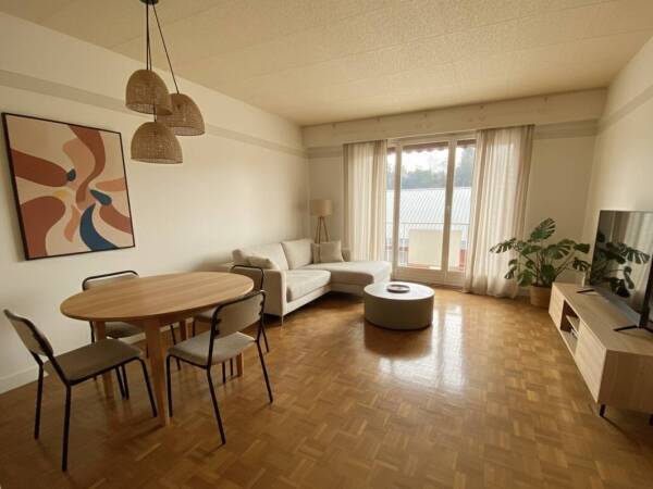 Appartement T4 avec garage - Dernier étage