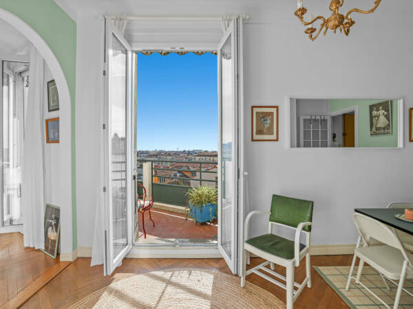 Appartement  - 2 pièces  - 41.0 m2 -  329 000 € - À vendre 