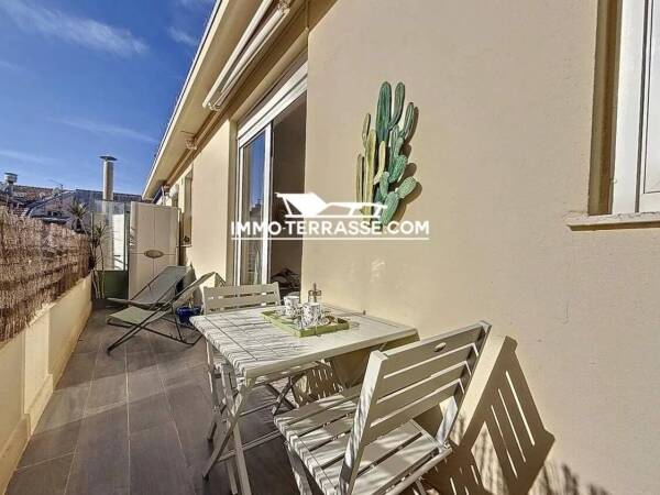 Nice Carré d'Or - STUDIO AVEC TERRASSE AU CALME