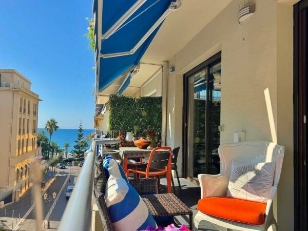 Appartement  - 3 pièces  - 87.23 m2 -  990 000 € - À vendre