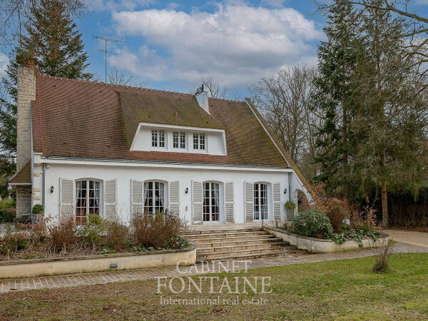 Propriété  Triangle d'or  domaine du Lys