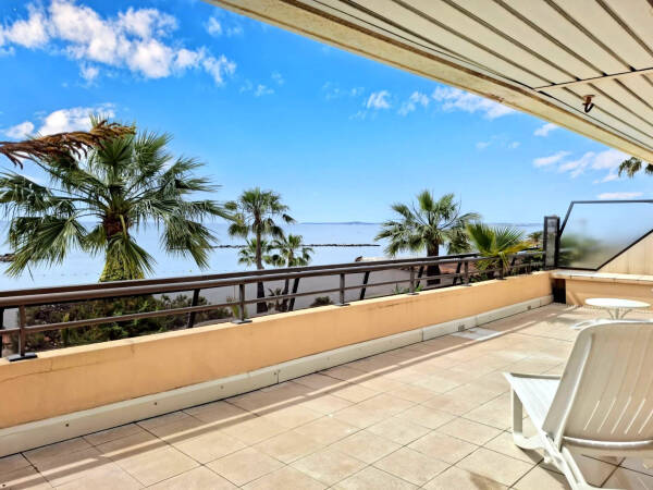 Appartement 2 pièces 74 m² · à Saint-Laurent-du-Var · 74 m² · 760 000 €