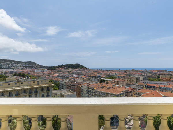 Appartement à Nice (06000)