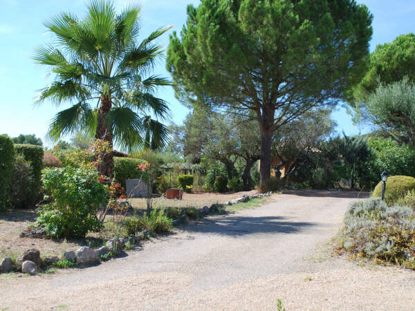 Maison à Villecroze