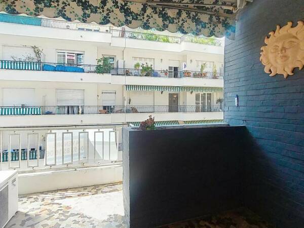 Appartement Nice 3P quartier Gambetta Fleurs