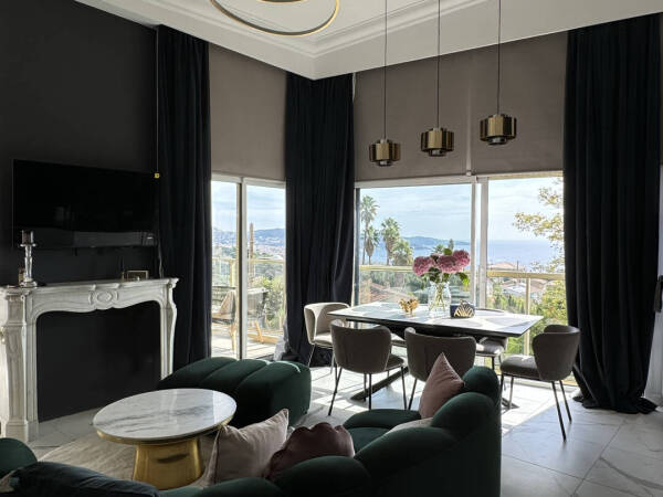 Appartement  - 4 pièces  - 86.0 m² -  790 000 € - À vendre 