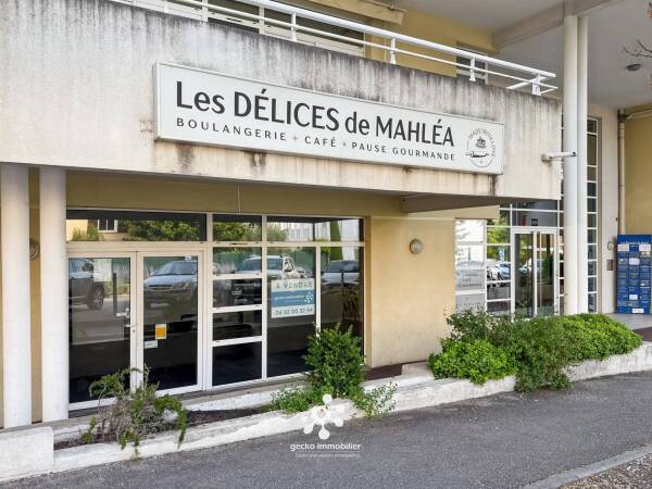 A VENDRE LOCAL COMMERCIAL  MOUANS SARTOUX