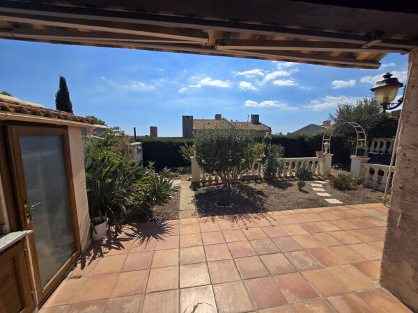 NICE ST PANCRACE - MAISON 3/4P AVEC TERRASSE, JARDIN ET PARK