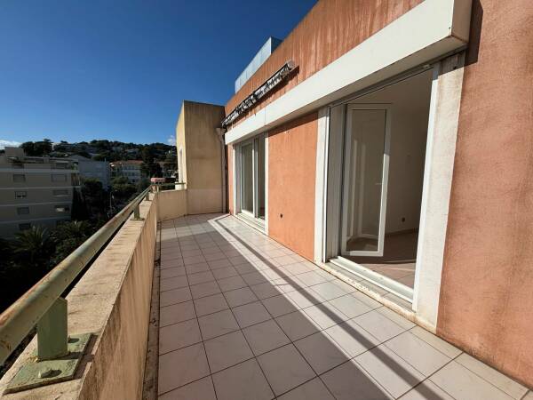 Appartement à Nice (06000)