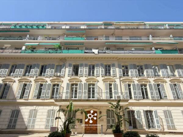 NICE - Hôtel des Postes / Wilson - 3P - rénové - balcon