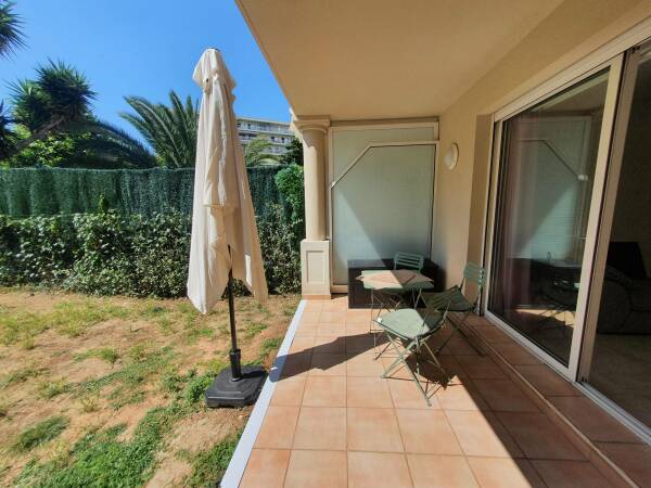 Appartement  - 3 pièces  - 56.0 m2 -  369 000 € - À vendre