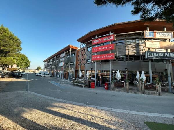 A louer Local / Bureau 80 m2 proche Décathlon