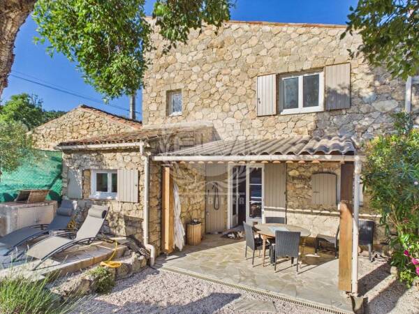 Maison à Plan de la Tour