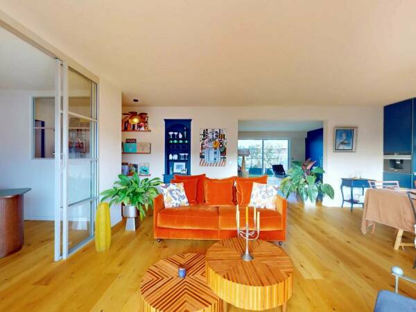 A VENDRE NICE RIQUIER - 3/4 P  DERNIER ETAGE VASTE TERRASSE