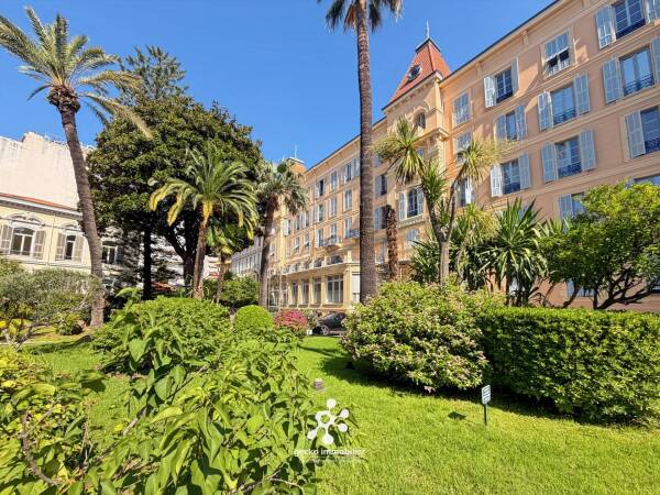 Appartement 2 pièces 28 m² · à Nice · 28 m² · 279 000 €