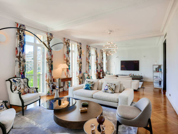 Appartement  - 5 pièces  - 171.75 m2 -  1 620 000 € - À vendre 